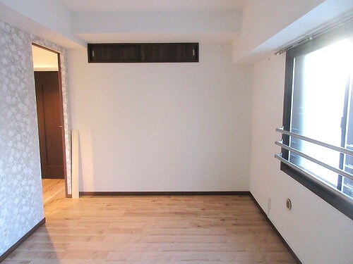 ライオンズガーデン東大島5階 洋室約6.0畳　※内装前