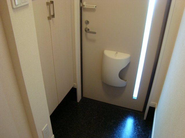 フレグランス明幸 玄関