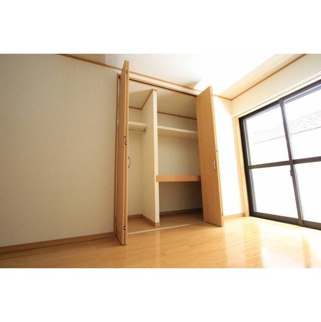 エクレール辻堂Ⅱ 内観