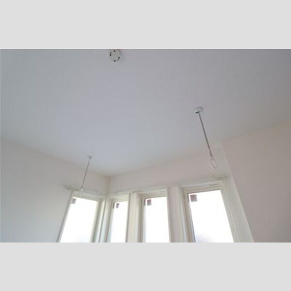 フォルトゥーナ南流山101号室 室内物干し