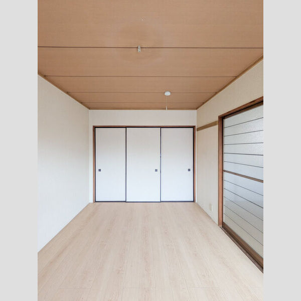 ベルベデーレ102号室 洋室