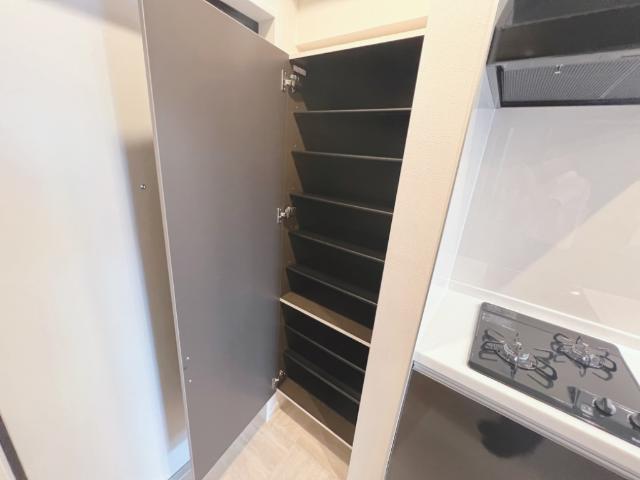 エル　シャトー 収納