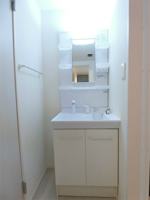 リブリ・鶴見市場 洗面