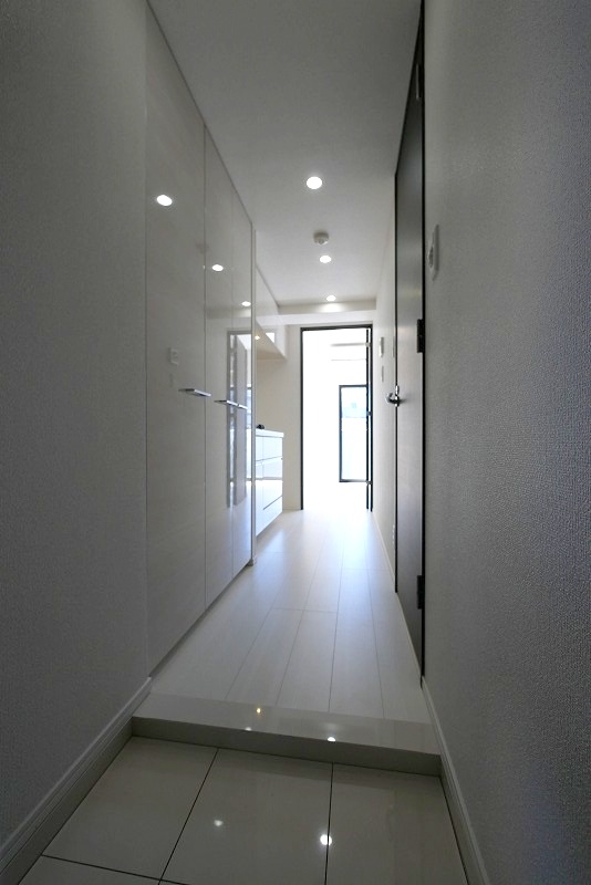 PREMIUM　CUBE新中野 内観