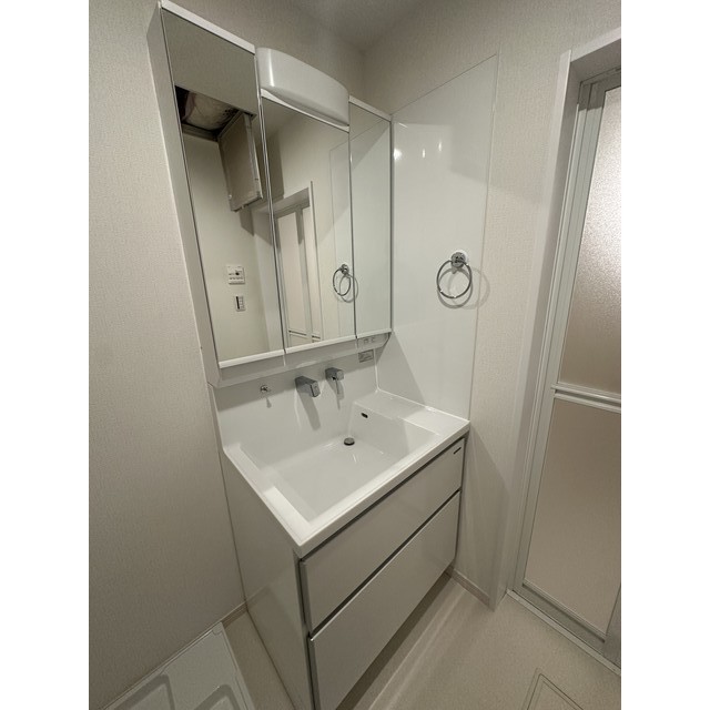 La　Libeｌｌule　二本榎106号室 内観