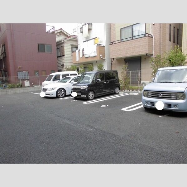 エテルナ瑞江202号室 駐車場