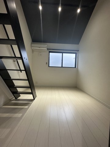 202号室