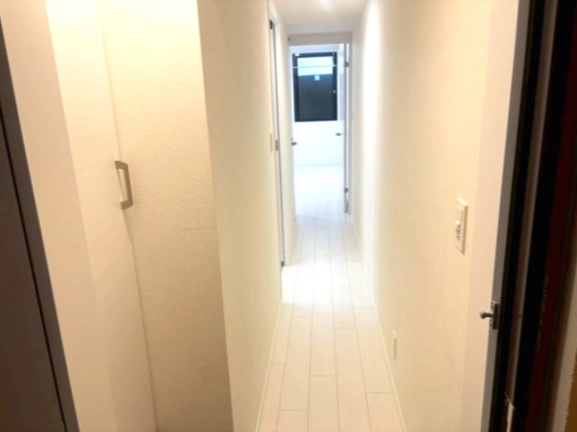 ピースフルパレス世田谷502号室 内観