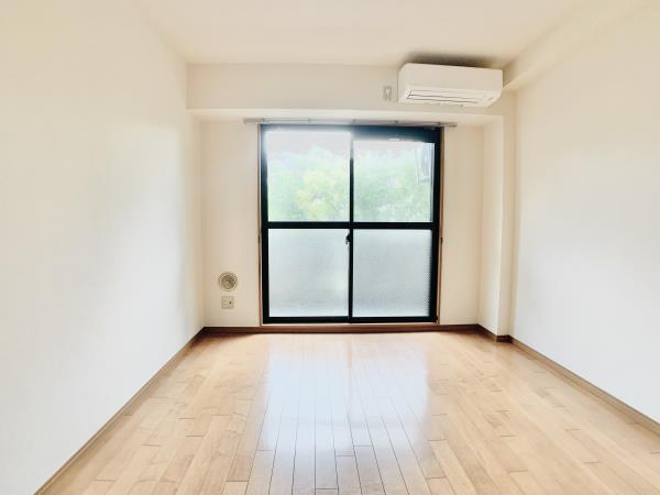 フジ・プライムコート リビング