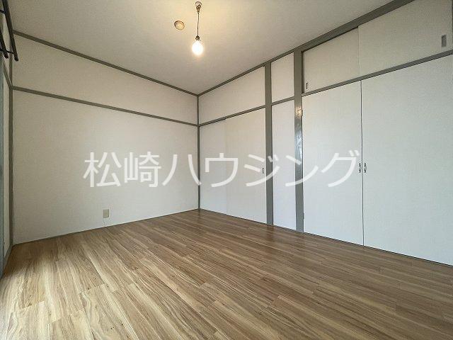 ビラ・ワンデルング1階 部屋その他