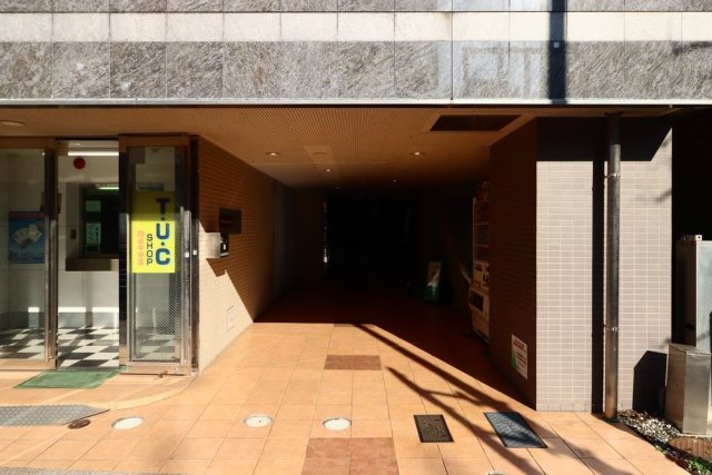 フレールK&Y6階 エントランス