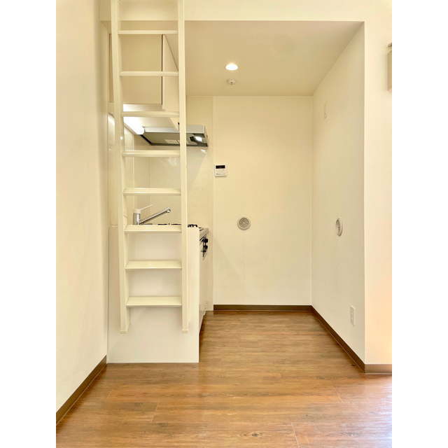 ｌｉｆｅｓｈｉｐ湘南辻堂ｻﾝﾄﾘｰﾆ102号室 ☆洋室8.2帖