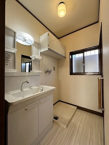 練馬区下石神井１丁目１５番戸建 洗面所　※前回募集時2024年2月撮影