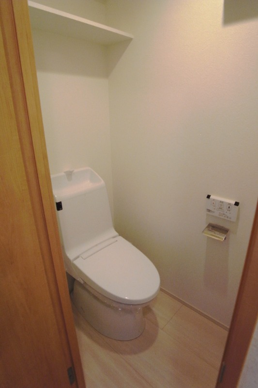 ポルト　ボヌール2階 トイレ