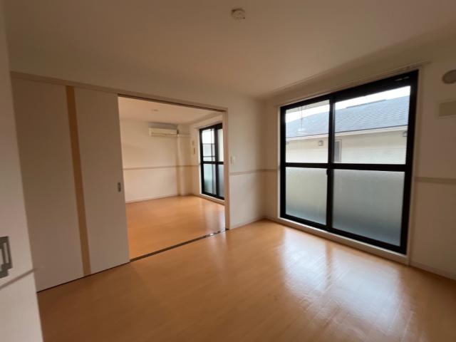 クレアトゥール　エスト　(Ｃｒｅａｔｅｕｒ　ｅｓｔ)205号室 洋室