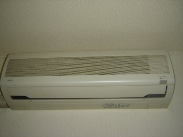 コンフォール・シティ102号室 エアコン（イメージ）