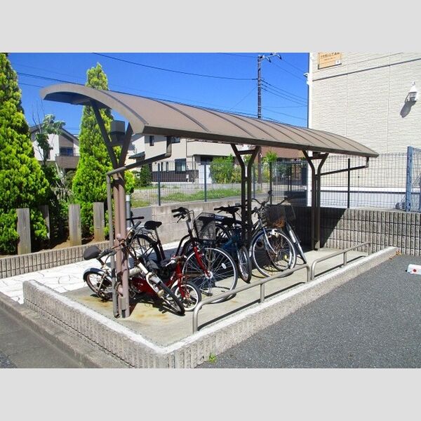 フラガンシア　東館 駐輪場