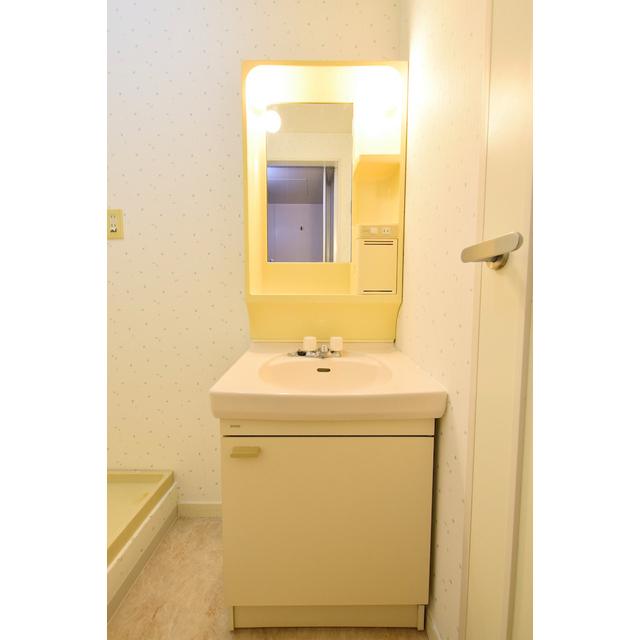 リリオ王禅寺1階 洗面所