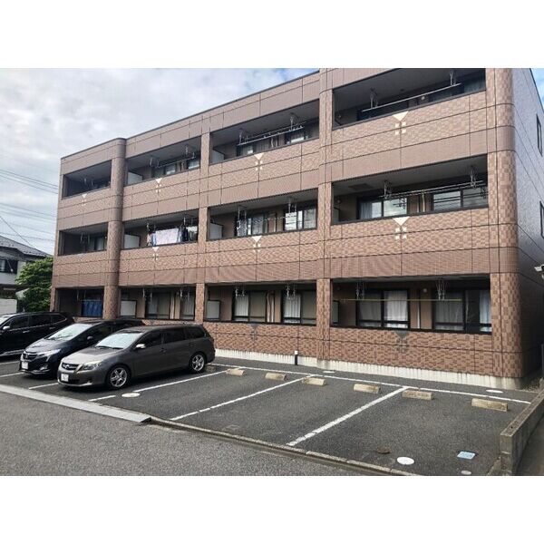 プロニティハイムの外観画像