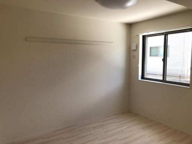 ルボワ　ｌｅ　ｂｏｉｓ105号室 洋室