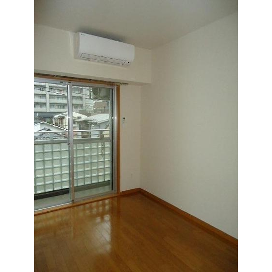 Supreme　Tsukishima リビング