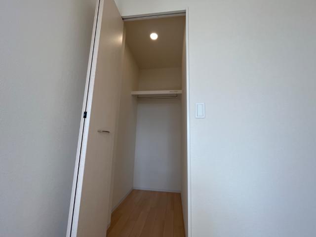 ブルー　スカイ（BLUE SKY）105号室 収納