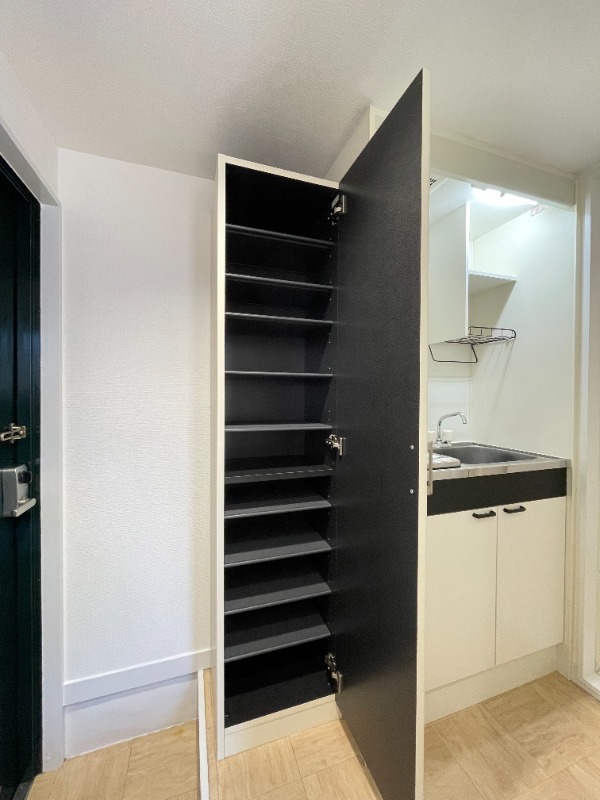 メゾン・ド・ブラン平和台1階 部屋その他