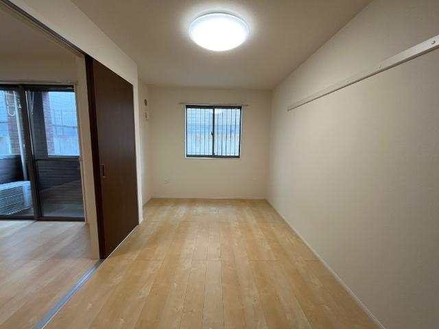 ルミナス　ケイポート103号室 洋室