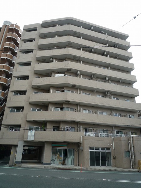 コスモ横浜大通公園308号室 外観