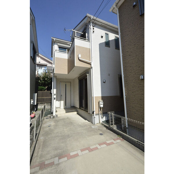 クレイドルガーデン相模原市中央区淵野辺本町第27　3号棟 外観