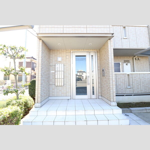 グラン・ヴェルジェ　Ⅱ エントランス　オートロック　集合ポスト