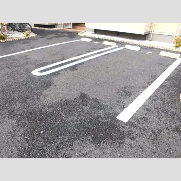 コーエイハイム 駐車場