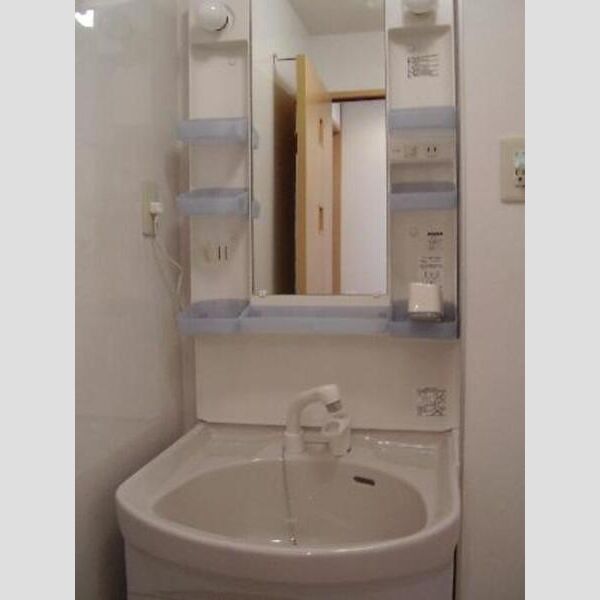 メゾン フォンテーヌ　 洗髪洗面化粧台