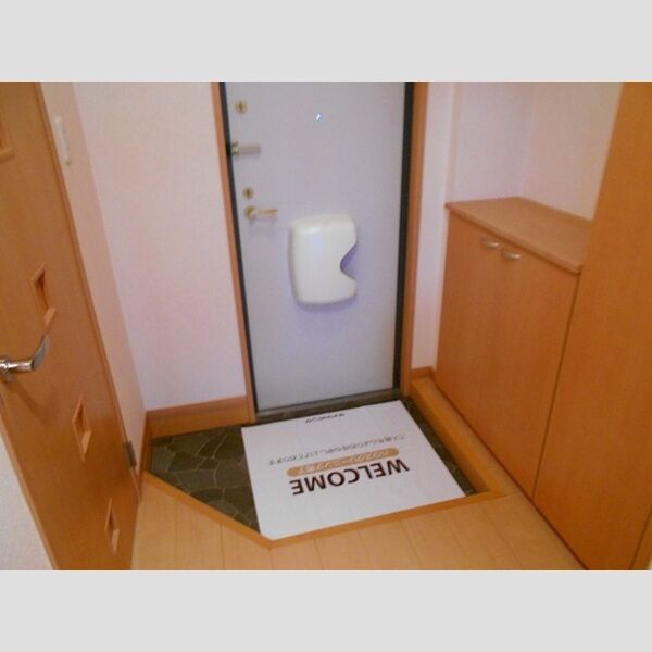 HARRISONS COAT SHIMIZU 玄関