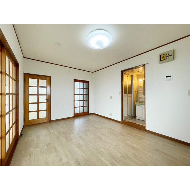 サン・レジデンス 内観