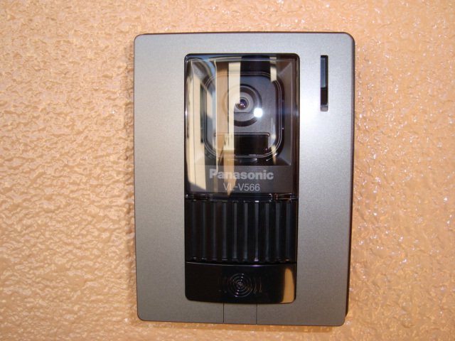 プリオールＣＯＣＯ305号室 インターホン（イメージ）