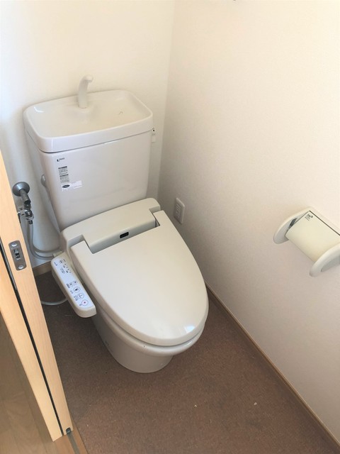 アムール石井0405号室 トイレ