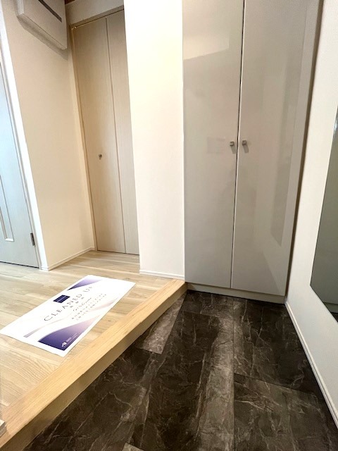 レジディア広尾Ⅱ2階 玄関