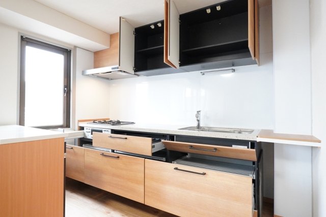 クリエート三田 キッチン