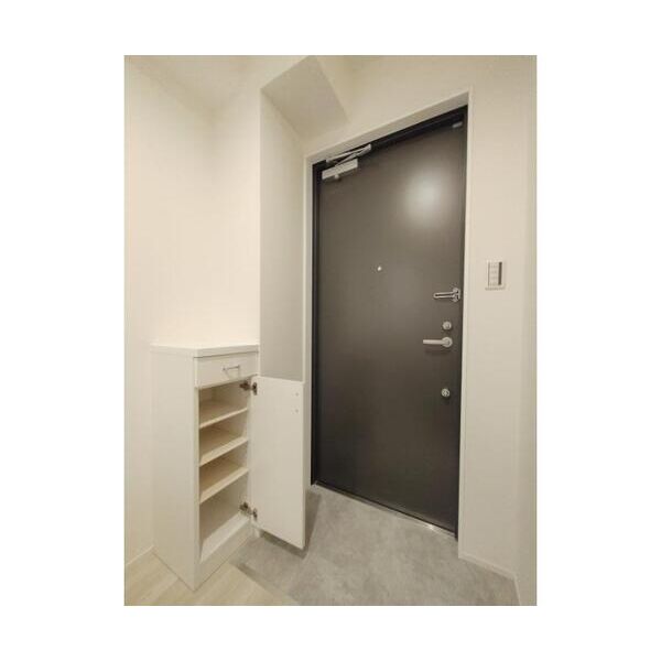 ブルーライトヨコハマ 玄関