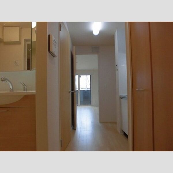 オーキッド・hill ■廊下からお部屋を撮影しました■