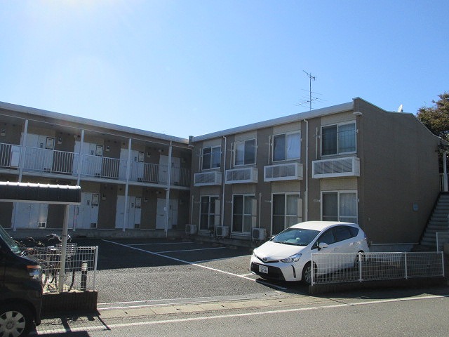 レオパレスボン　ポアール106号室 外観