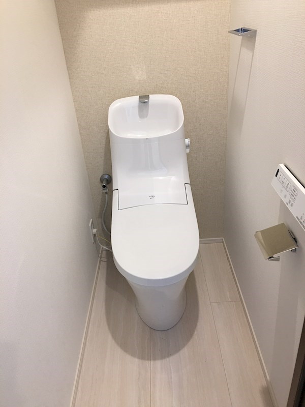 ル・プラターヌ トイレ