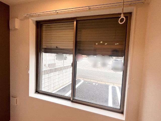 ｃａｓａ　ｓｅｒｅｎａ（カーサ　セレーナ）102号室 防犯シャッター（1階のみ）