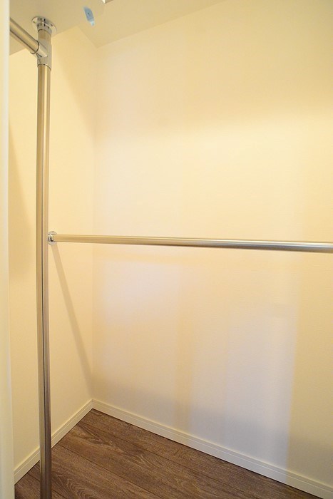 ステージグランデ新中野アジールコート3階 ※カラータイプは白です