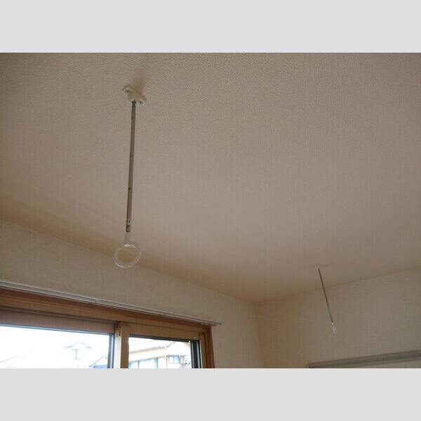 プレジール　Ⅰ105号室 室内物干し