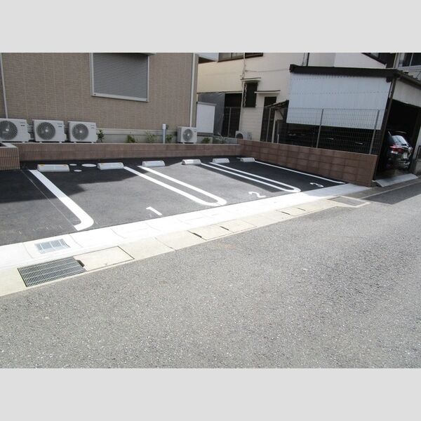 ボヌールⅠ 駐車場(要空き確認)