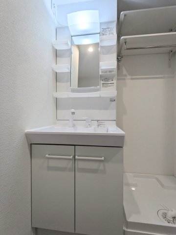 ラグゼフラット東六郷0105号室 洗面