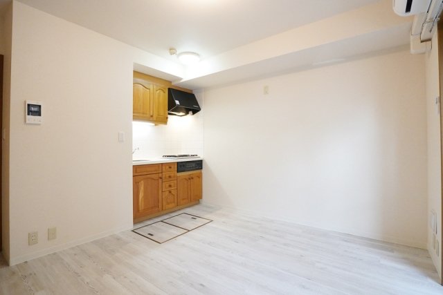 プラトー神宮前1階 部屋その他