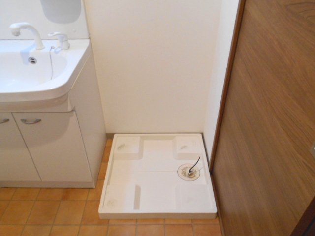 テラス弘明寺 ※別号室の参考写真です(現況優先・仕様違いの場合あり)